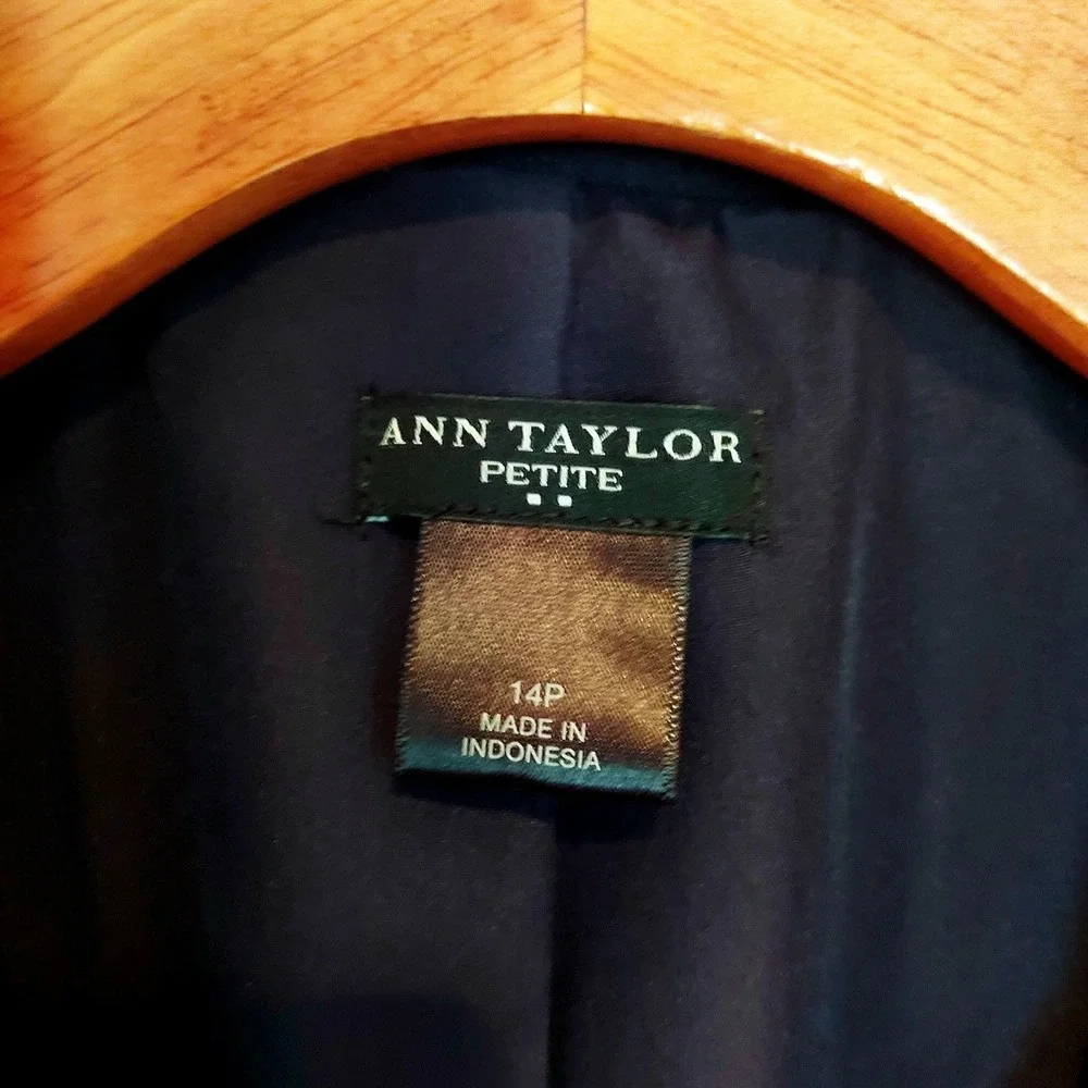Ann Taylor ann taylor